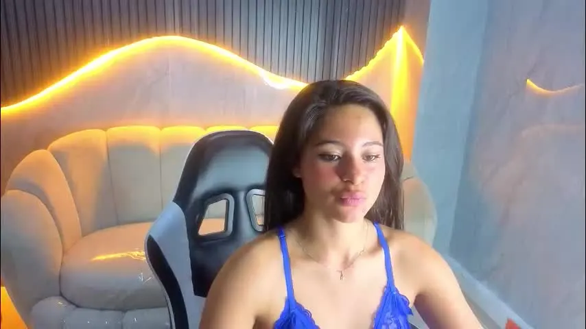 katerin_tx — Online (14:00 to 21:00)