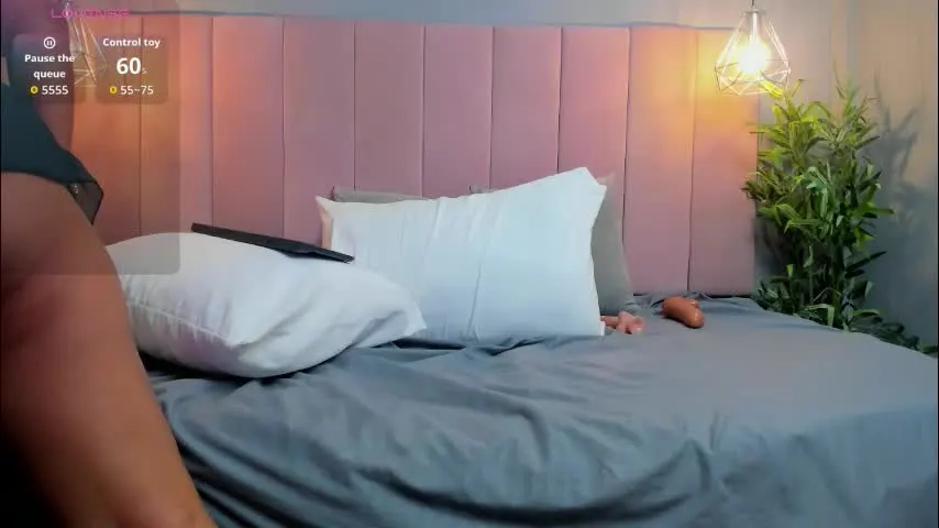 selena_sweett_ — Selena