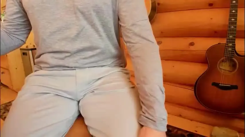 wobbleon — Wobbleon's room 50 tokens for cock