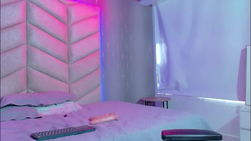 tiana_moon1 — make me horny dear #bigtits #sph #bigass #bigpussylips #analplay