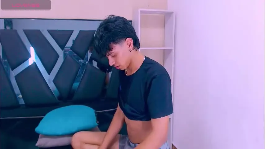 twink_sebas — GOAL: cum show [945 tokens remaining] Welcome To My Room #feet #bigcock #teen #18 #new