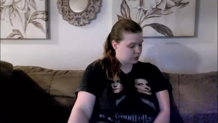 elinah_hanile — HeyYall! Miss Me? ( ๏ 人 ๏ ) ( ‿ 人 ‿ ) (‿ώ‿) STANDING UP NAKED AT GOAL! #lovense #lush #bigtits #bigboobs #bigass #natural #milf [Tip in ascending order from 1 to 200. Next tip needed: 90]