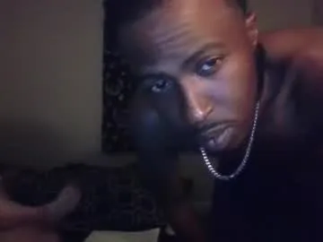 1retro_ski_mask live stage