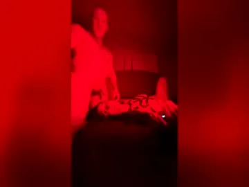 8inchhick live stage