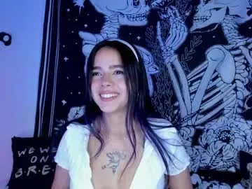_alicesasha_ live stage