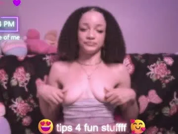 abruisedpeach live stage