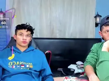 alex_and_eduart live stage