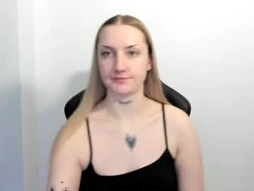 alexafragile live stage