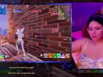 alison_gamer live stage
