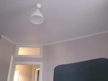amoremeoww live stage