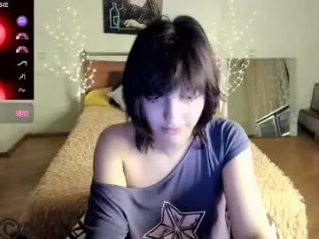 ana_jil live stage
