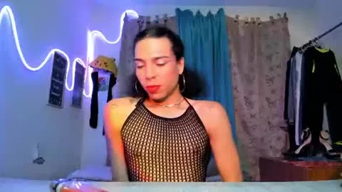 Live thumbnail for angelwhitte
