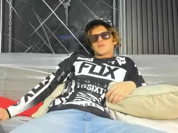anthonystone_ live stage