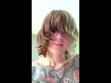 april6ft9tgirl live stage