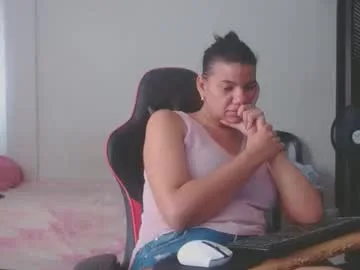 ariannaloovel live stage