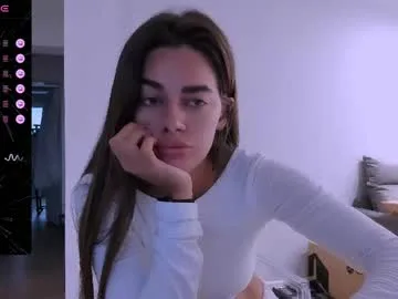 ashley__jess live stage