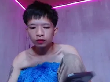 asian_macky live stage