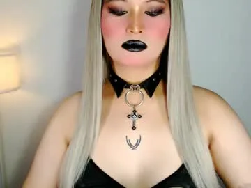 audreyholloway live stage