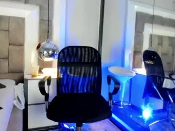 austinreeds_ live stage