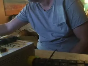 baldheadbigclitcpl live stage