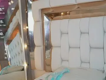 beautifulskinny18 live stage