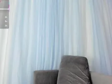 becky_vega live stage