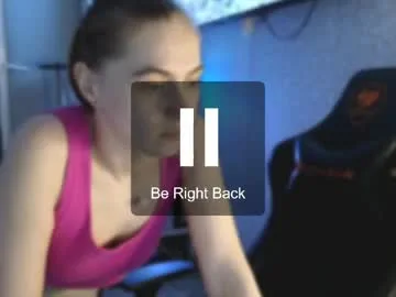 beverly_yay live stage