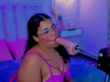 bigass__brunette live stage