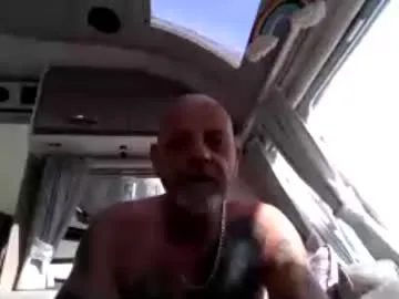 bigguyste1970 live stage
