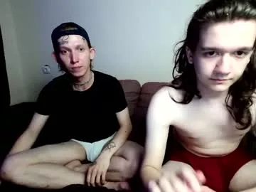 Photo of bigtop_and_littlefoxy