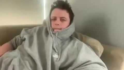 Ζωντανή μικρογραφία για bisexualchubbyboy