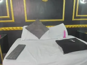 bombom_fox live stage
