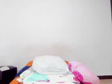 camilaa_foxxx live stage