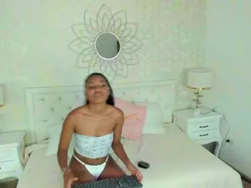 cleopatra_rodriguez live stage