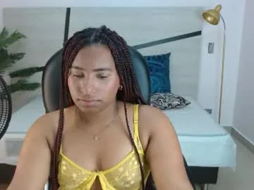coral_echeverri live stage