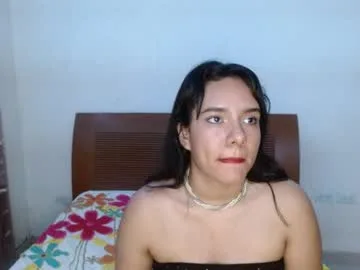 coralmonroe live stage