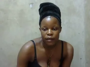 crazy_ebony256 live stage