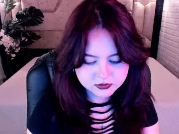 crimson_tati live stage