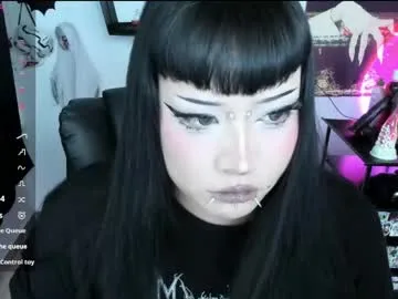 cristal_kosh live stage
