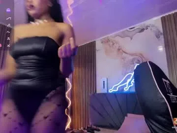 cristalbroke_tay live stage