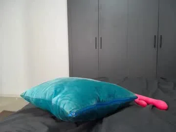 cute_ass18 live stage