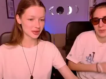 daisy_baby_ live stage