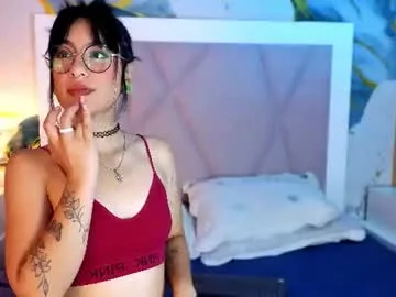 dakota_blackl live stage