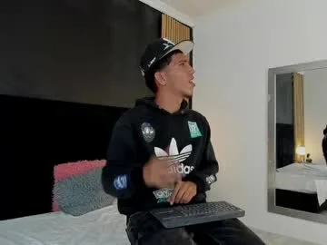 dilanx18 live stage