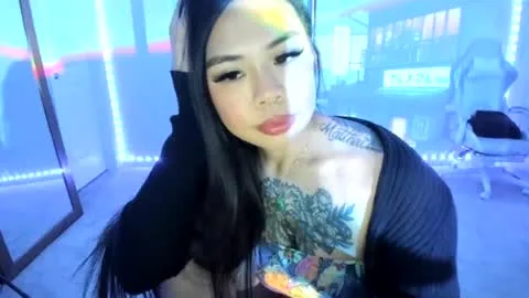 Live thumbnail for dolllface