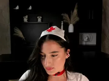 dominiquevega_ live stage