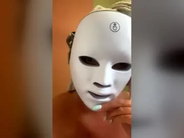 don996882242 live stage