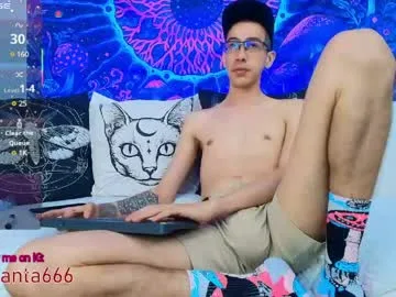 dustindollin_ live stage