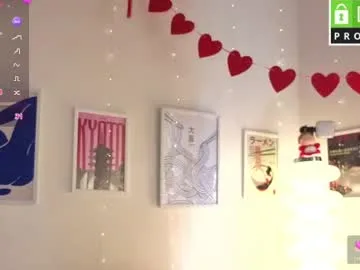elara_irving live stage