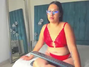 ella_colby live stage